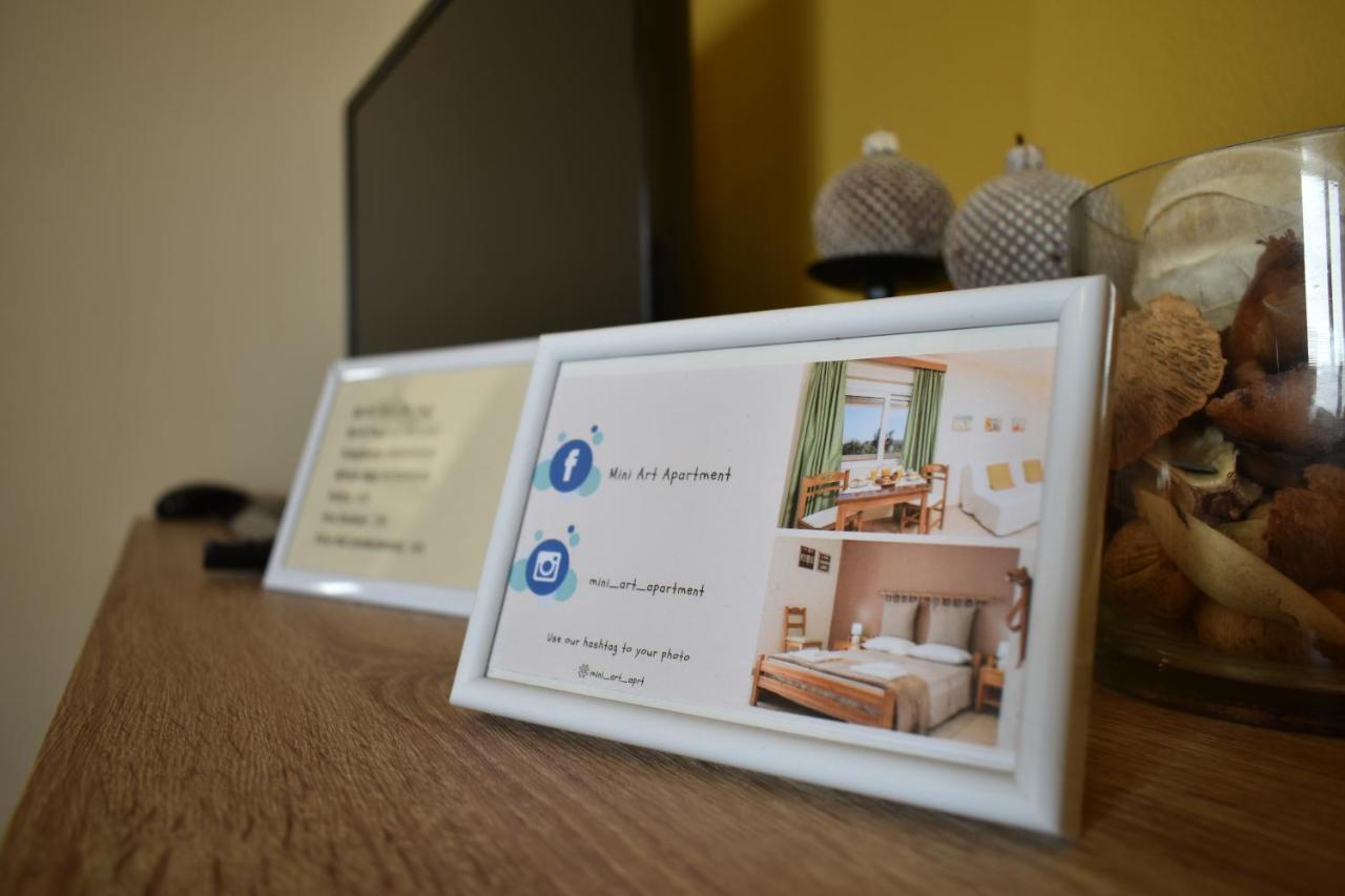 Mini Art Apartments Jeráni Haníon Kültér fotó