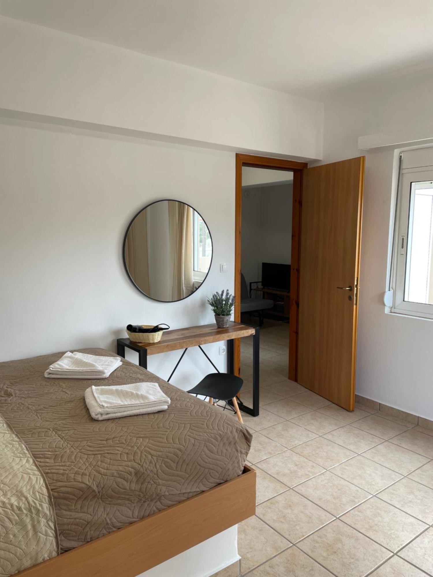 Mini Art Apartments Jeráni Haníon Kültér fotó